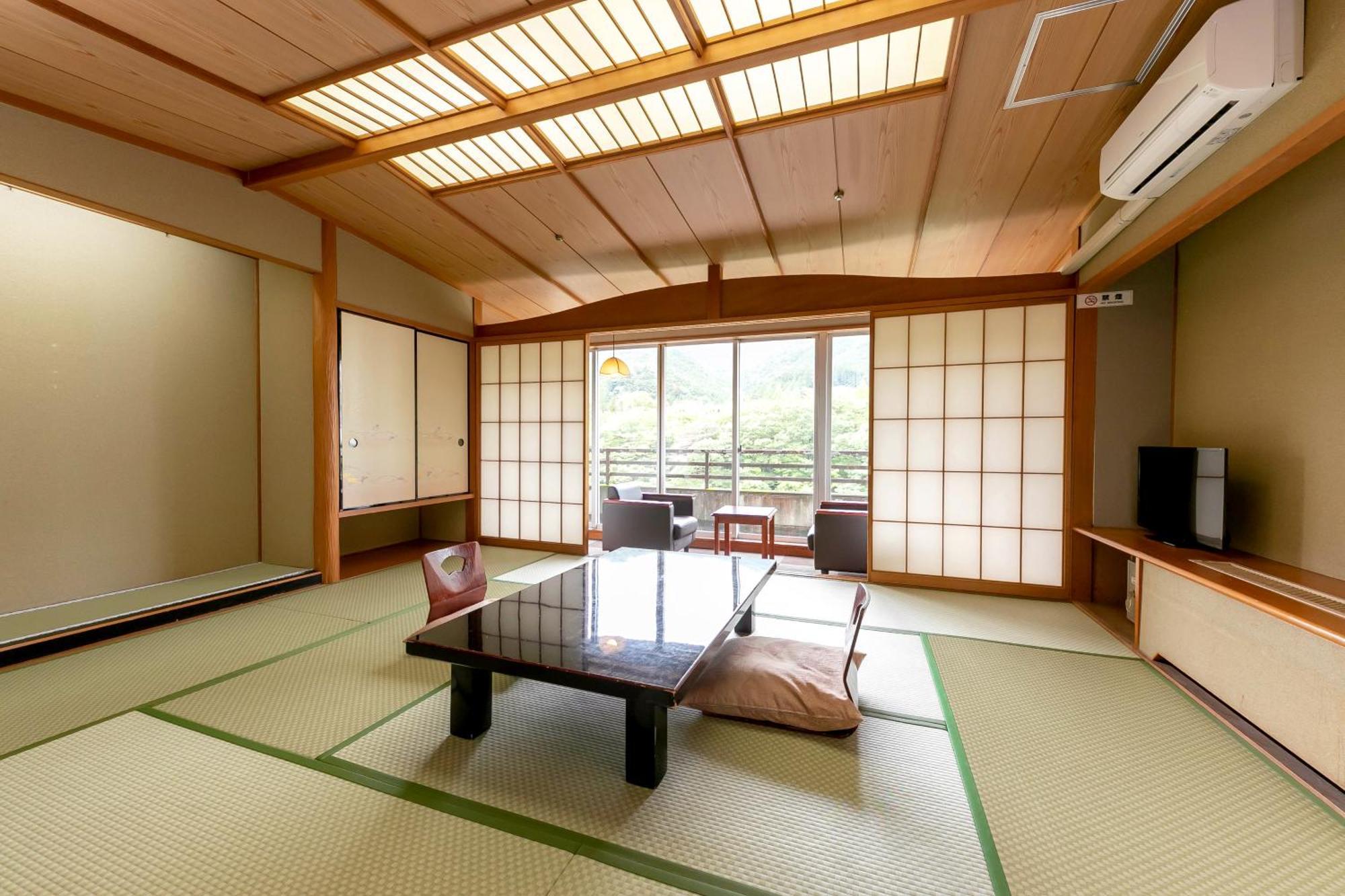 Itoen New Sakura Ryokan